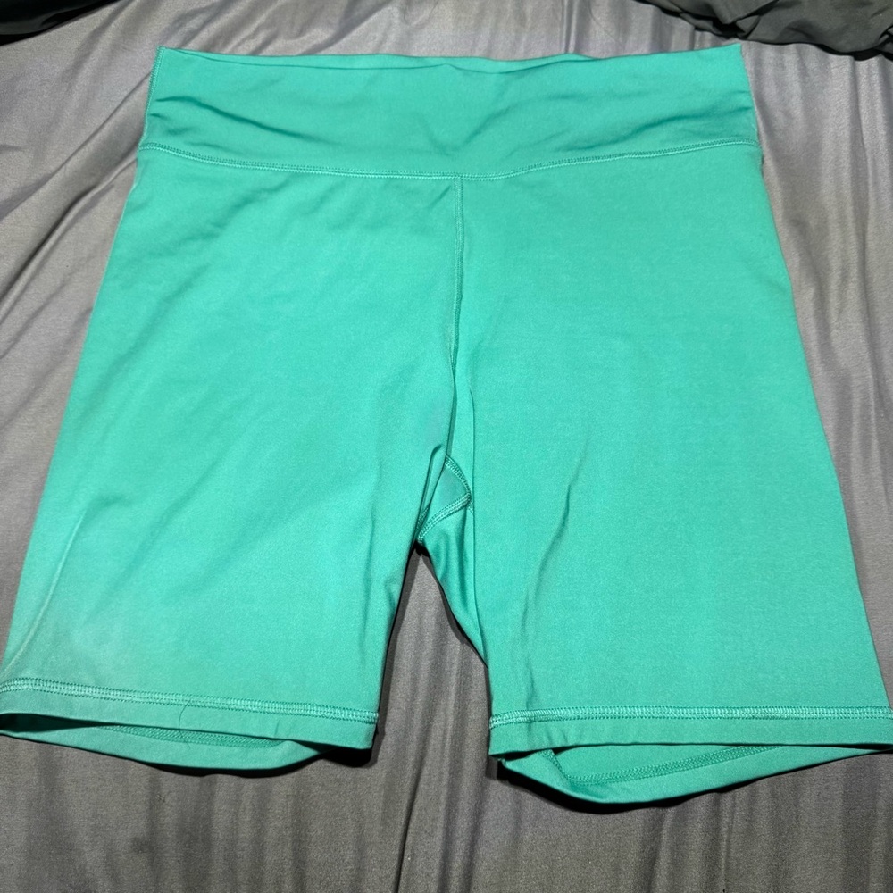 Joe fresh active turquoise shorts size 1X‎
